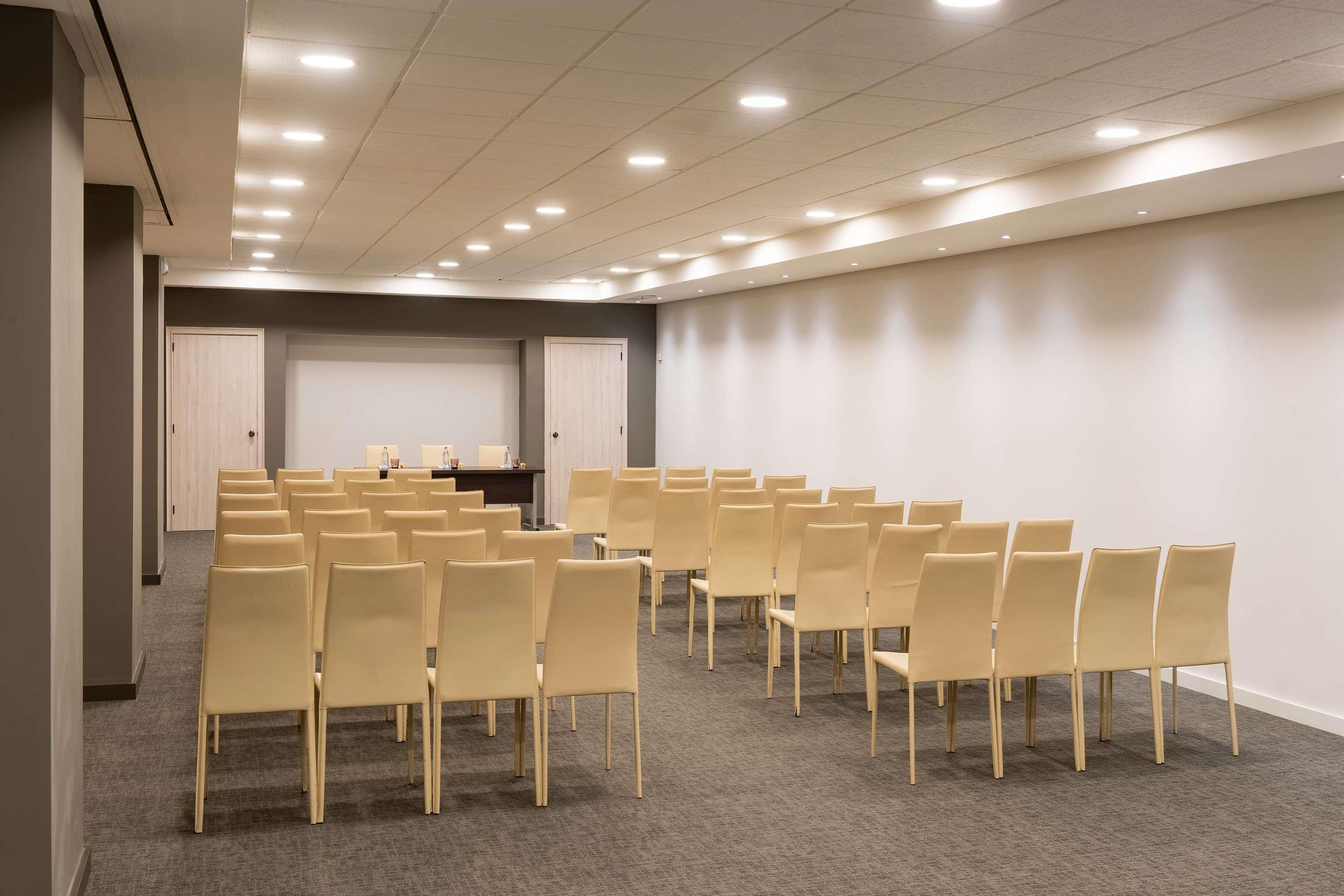 Hotel Mercure Schwabing 3*